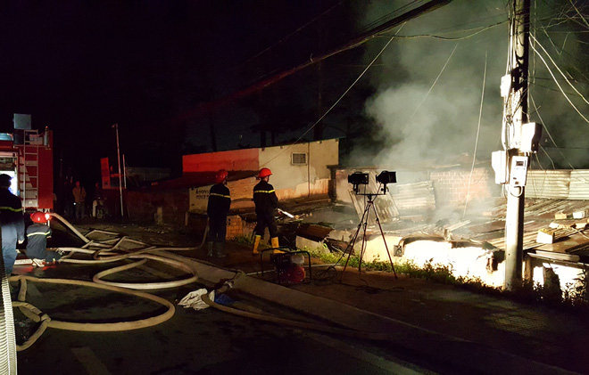 Hiện trường vụ cháy biệt thự ở Đà Lạt khiến 5 ngưởi tử vong